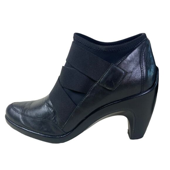 AEROSOLES 9 Cypress black leather booties with straps and Cuban heel - Picture 4 of 8